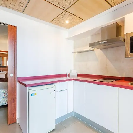 A&n Seaport 3b Apartment